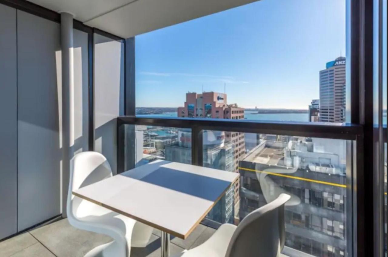 Skytower View And Seaview 2 Bedroom Apartment Auckland Kültér fotó